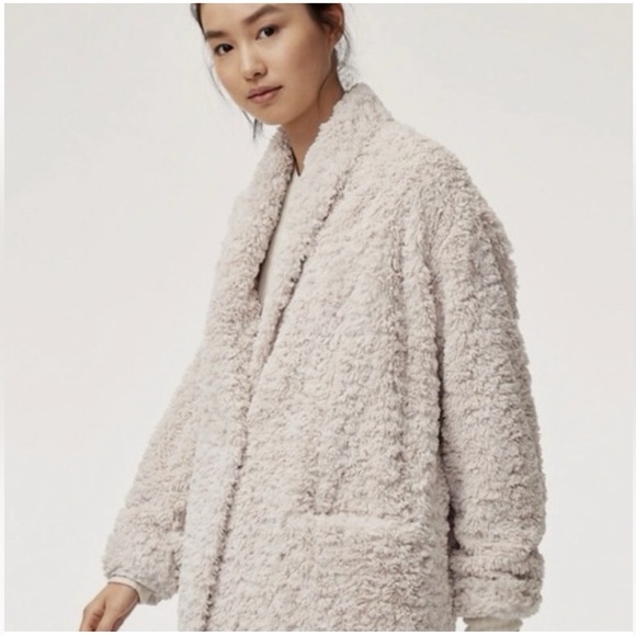 Aritzia Wilfred Free Teddy Coat Sherpa Tan Cream size Small - Picture 3 of 13
